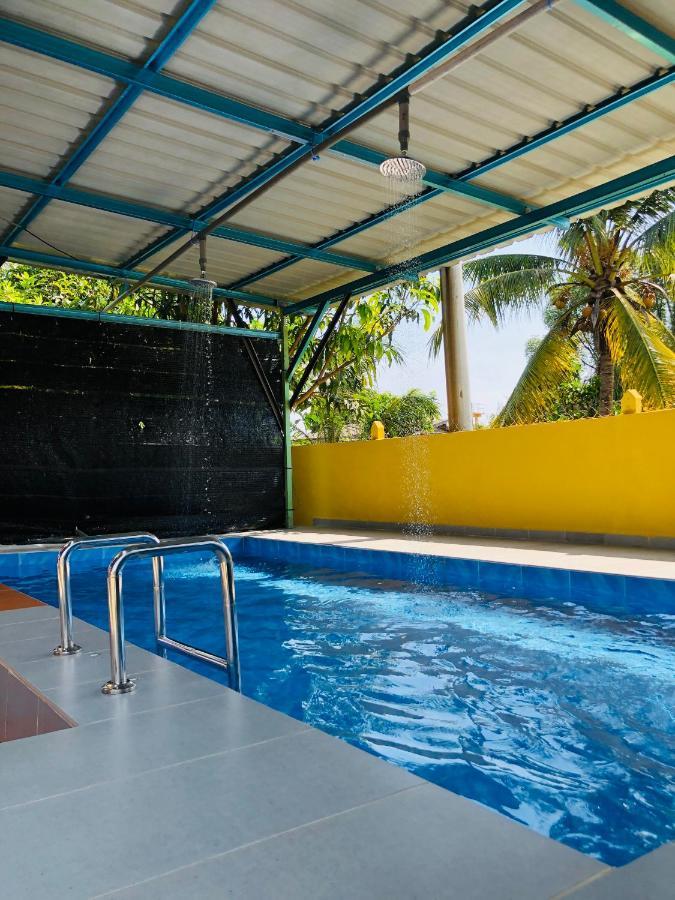 Homestay Tok Abah Dalam Rhu Pasir Puteh Bagian luar foto